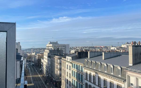 Appartement à vendre    2 pièces •  Brest