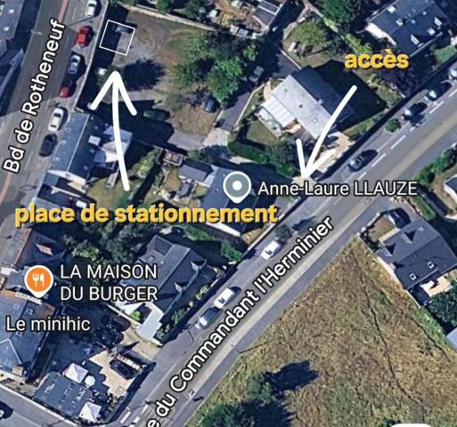 Rotheneuf – Emplacement de parking –
