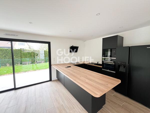 Plain-pied 145 m² Secteur EVRECY