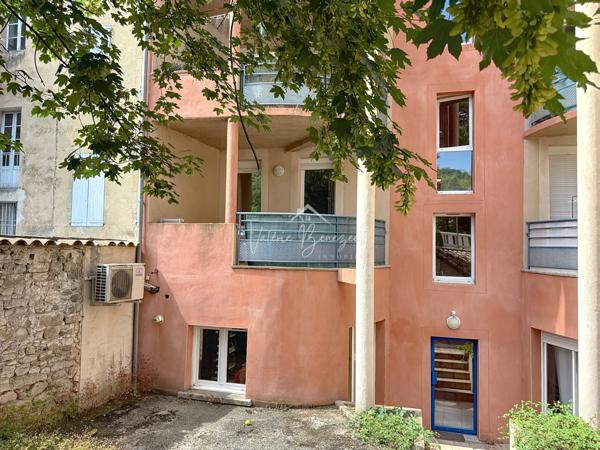 Saint-Affrique (12400) Appartement 1er étage avec terrasse – Quartier de la Gare, 12400 Saint-Affrique