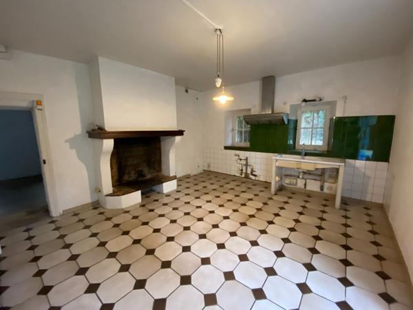 Maison Castelnaudary 7 pièce(s) 251.34 m2