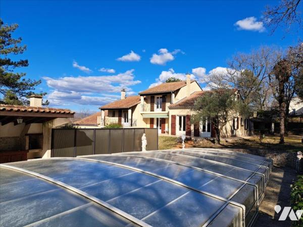 MONTELIMAR Ensemble de 2 maisons