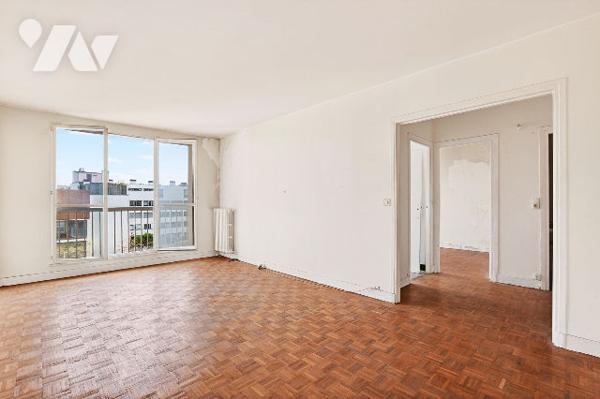 Paris 11 : 2 pièces avec balcon