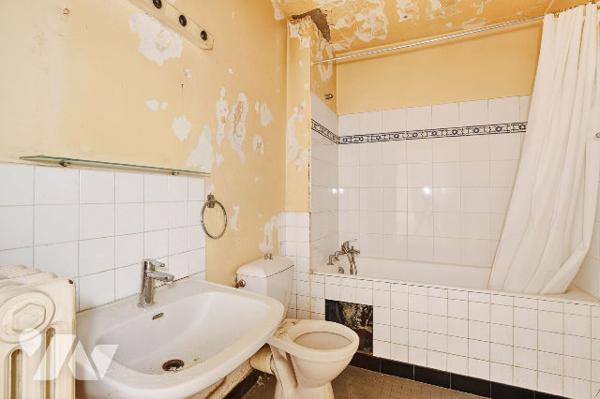 Paris 11 : 2 pièces avec balcon