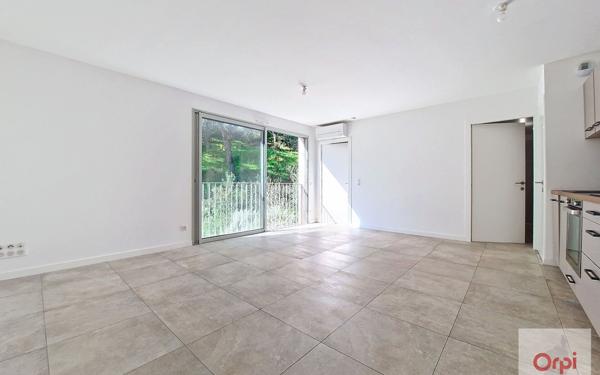 Appartement à louer    2 pièces • 42,50 m2 Ajaccio