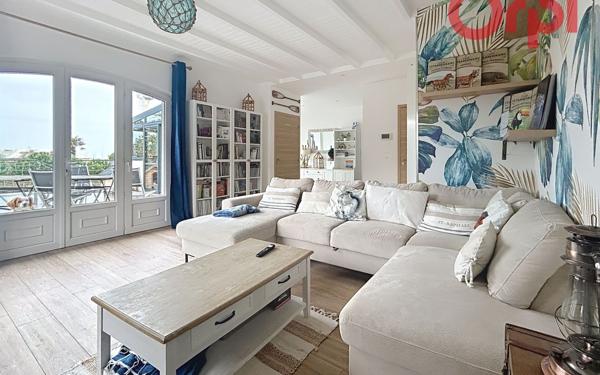 Maison à vendre    5 pièces •  Talmont-Saint-Hilaire