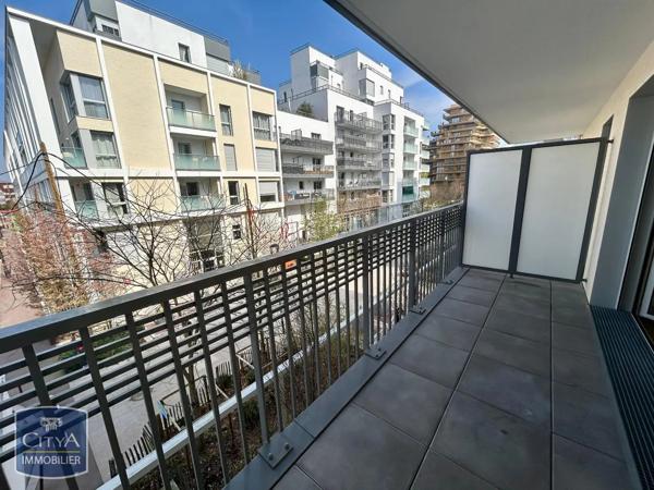 Appartement à louer 2 pièces 51.88m² Rueil-Malmaison (92500)