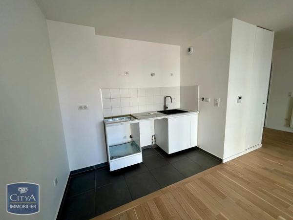 Appartement à louer 2 pièces 51.88m² Rueil-Malmaison (92500)