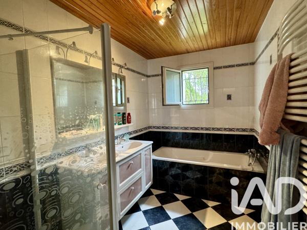 Maison à vendre 6 pièces 125 m² Montboyer