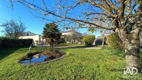 Maison à vendre 6 pièces 257 m² Migné-Auxances
