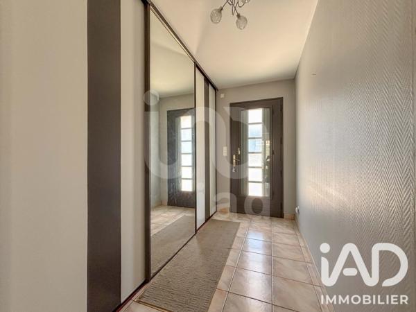 Maison à vendre 7 pièces 127 m² Estivareilles