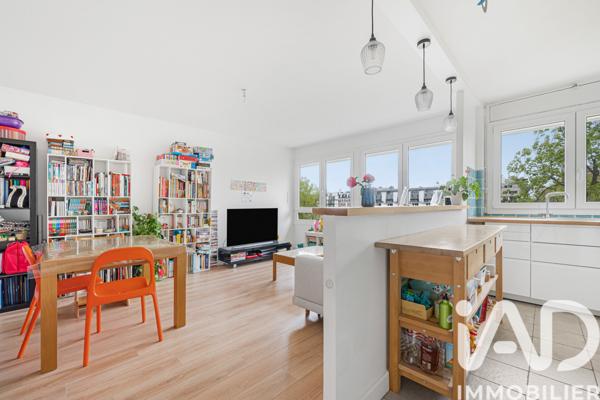 Appartement à vendre 3 pièces 66 m² Paris 19