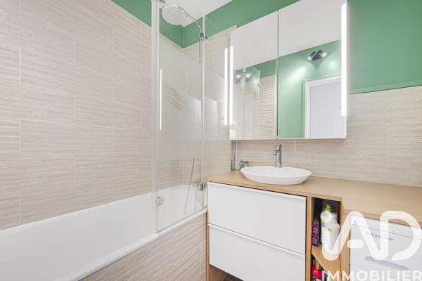 Appartement à vendre 3 pièces 66 m² Paris 19