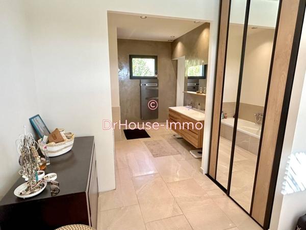 Maison à vendre 7 pièces de 193 m²