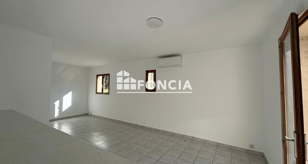 Location Appartement 2 pièces 47.6 m² - Cabannes 13440