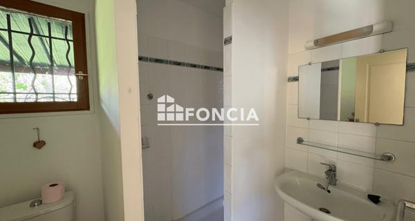 Location Appartement 2 pièces 47.6 m² - Cabannes 13440