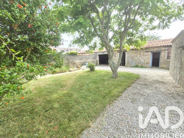 Maison à vendre 6 pièces 111 m² Bellevigny