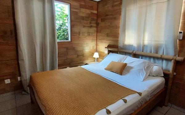 Maison à vendre    7 pièces •  Capesterre-Belle-Eau