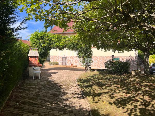 Maison à vendre à Toulon-sur-Arroux - Référence 1555