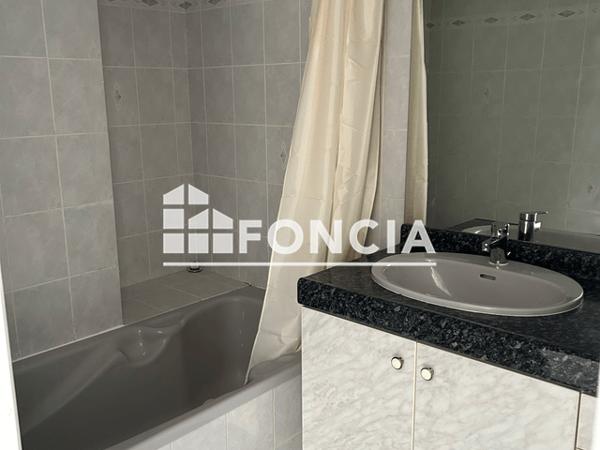 Location Appartement 3 pièces 66.94 m² - 120 RUE DU TILLET Aix Les Bains 73100