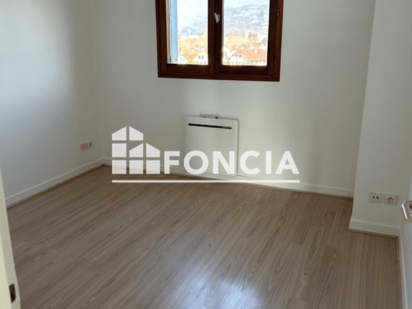 Location Appartement 3 pièces 66.94 m² - 120 RUE DU TILLET Aix Les Bains 73100