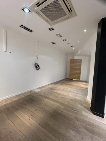 Vente                                                      Fonds de commerce
                        
                                                            à Chambéry