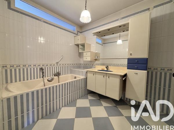 Maison à vendre 7 pièces 160 m² Joyeuse