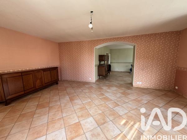 Maison à vendre 7 pièces 160 m² Joyeuse