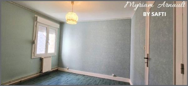 Maison 162 m², 2 garages, grange, puits, terrain