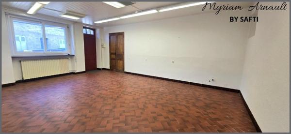 Maison 162 m², 2 garages, grange, puits, terrain