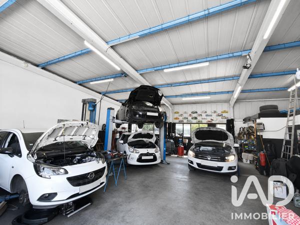 Garage, Station-service​ à vendre 150 m² Grasse