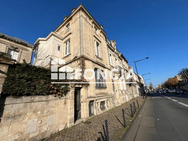 Location Maison 7 pièces 244.3 m² - 319 BOULEVARD DU PRESIDENT WILSON Bordeaux 33200