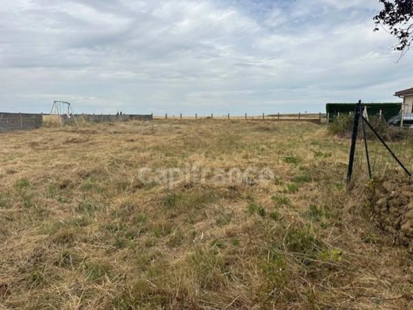 Terrain à vendre de 1302 AMILLY (28)