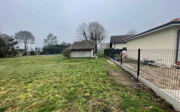 Terrain à vendre    Pontonx-sur-l'Adour