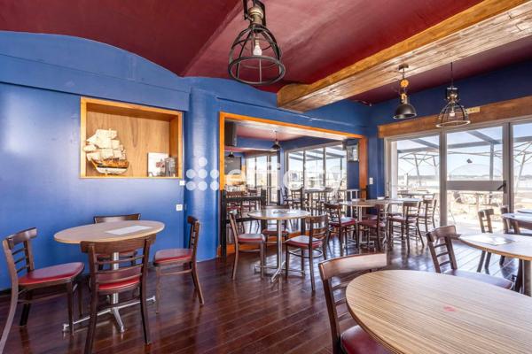 Fonds De Commerce - 260 m²