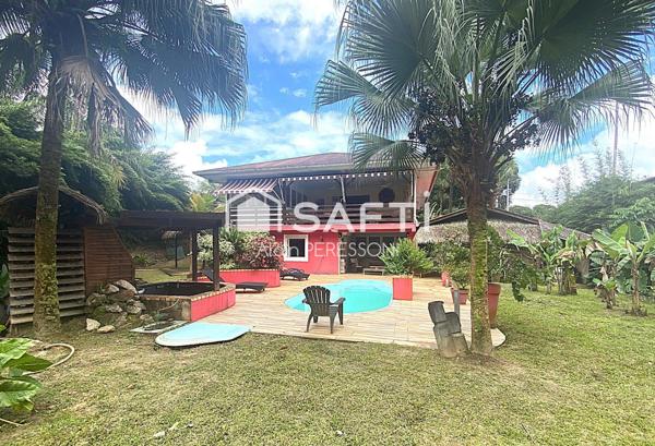Maison R+1 T6 sur 142m2 hab. + terrasses piscine atelier