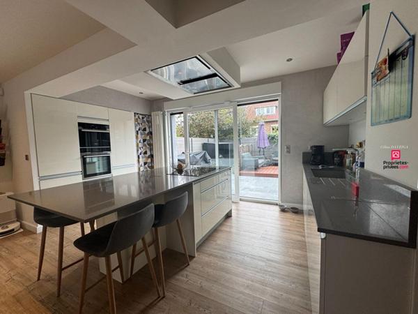 Charmante maison, 3 chambres+ Terrasse à Lille limite Ronchin