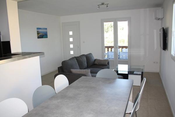 A vendre 2 maisons, T4 de plain-pied de 73 m2 chacune, sans vis-à-vis à FOLELLI, Haute Corse (20)