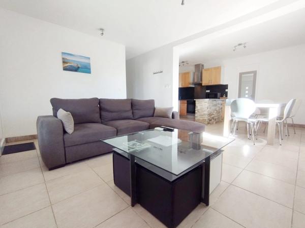 A vendre 2 maisons, T4 de plain-pied de 73 m2 chacune, sans vis-à-vis à FOLELLI, Haute Corse (20)