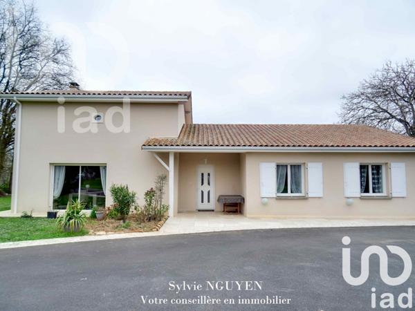 Maison à vendre 5 pièces 165 m² La Rochefoucauld-en-Angoumois
