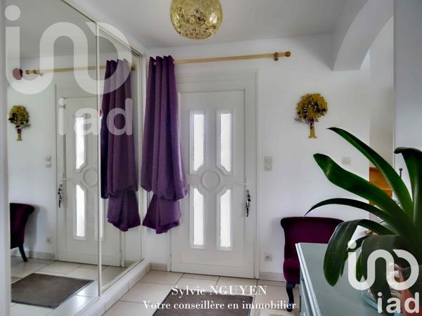 Maison à vendre 5 pièces 165 m² La Rochefoucauld-en-Angoumois