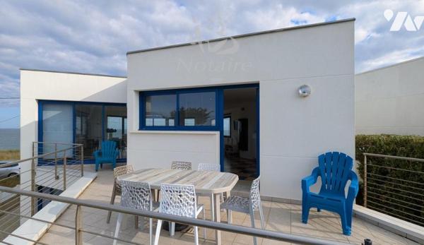 Maison contemporaine avec vue mer panoramique – À 10 mètres de la plage – Plouescat, Finistère Nord