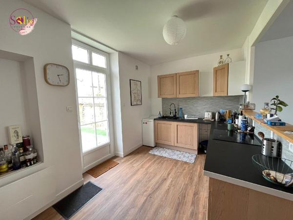 EXCLUSIVITE QUARTIER PARC - JARDIN PUBLIC !! Coup ...