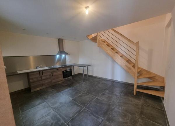 Maison à vendre    3 pièces • 48,55 m2 Pont-Saint-Esprit