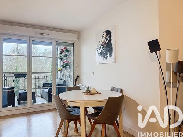 Appartement à vendre 3 pièces 69 m² Saint-Cyr-l'École