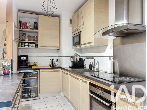 Appartement à vendre 3 pièces 69 m² Saint-Cyr-l'École