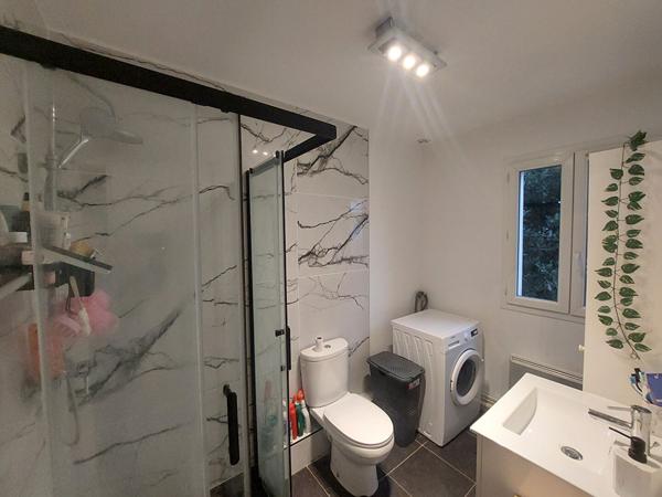 Maison de ville 5 pièces 4 chambres avec Jardin et parking €283 000 ** - Référence 4452