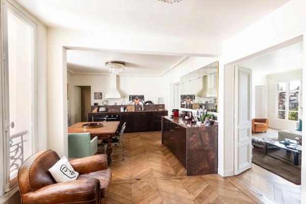 Appartement Paris 10 e