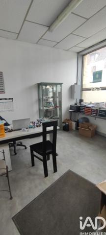 Garage, Station-service​ à vendre 150 m² Bury