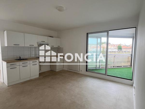 Location Studio 30.29 m² - 65 RUE CHEVALIER Bordeaux 33000